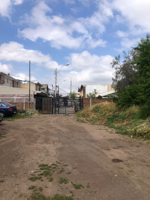 Se Vende Amplio Terreno Con Dos Casas