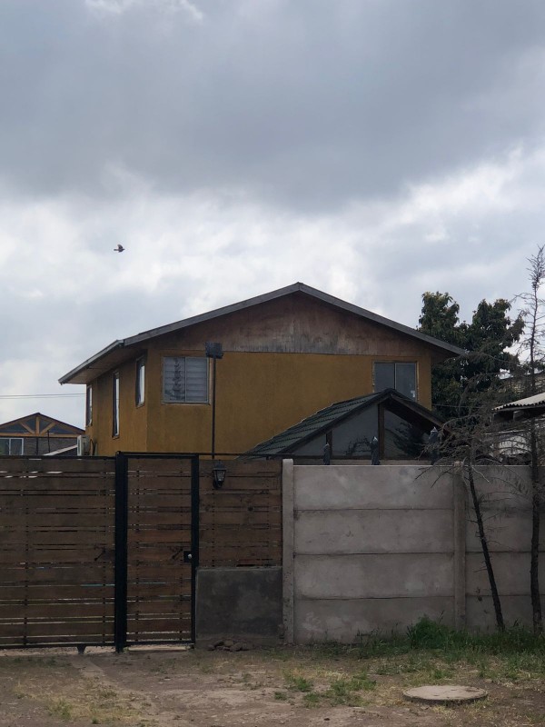Se Vende Amplio Terreno Con Dos Casas