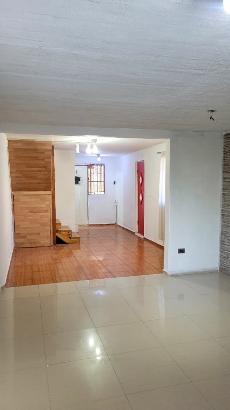 Se Vende Amplia Casa en Laguna San Rafael San Bernardo