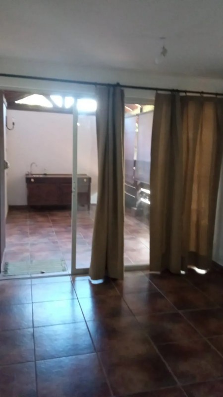 Se Vende Amplia Casa en Santa Filomena de Nos