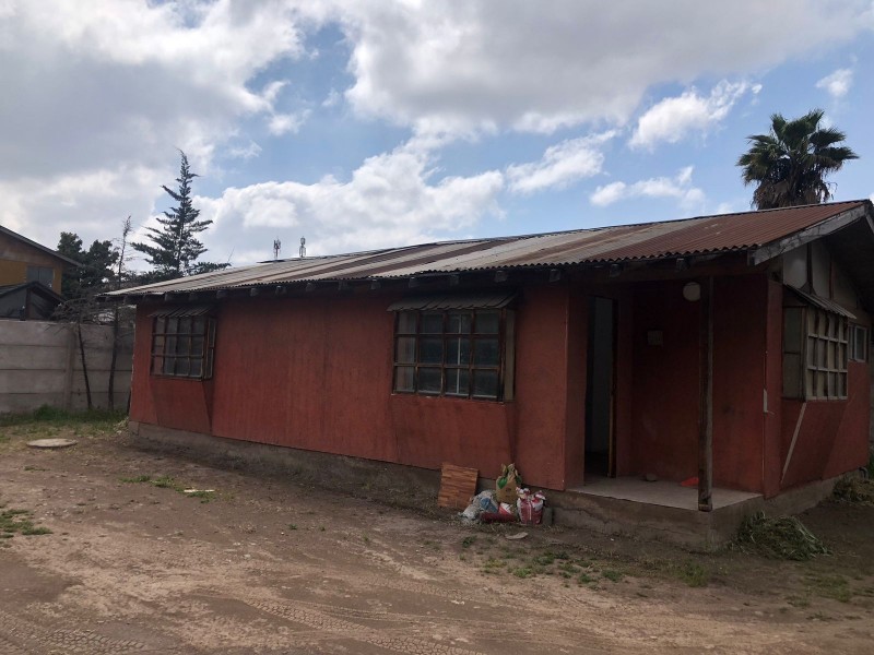 Se Vende Amplio Terreno Con Dos Casas