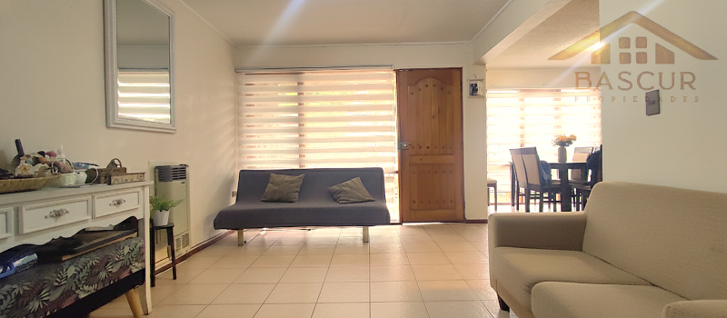 Excelente Casa Sólida 2 Pisos 4D 2B Zona Centro de Quilpué