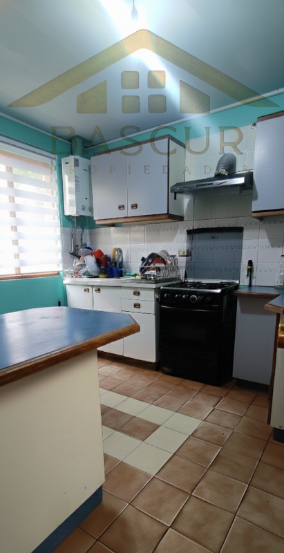 Excelente Casa Sólida 2 Pisos 4D 2B Zona Centro de Quilpué