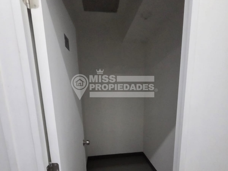 Arrienda Departamento Nuevo - Condominio las Garzas