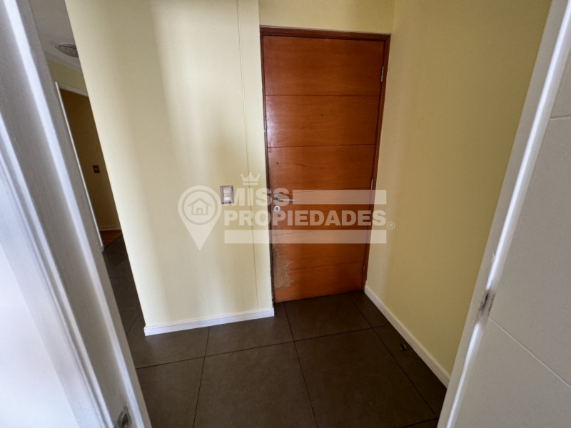 Se Arrienda Departamento Piso 11 Sector Centro Norte