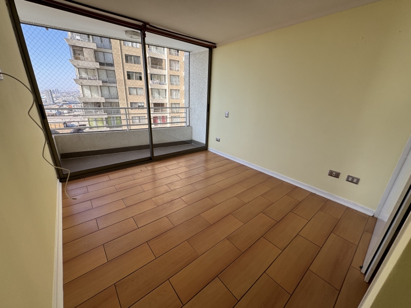 Se Arrienda Departamento Piso 11 Sector Centro Norte