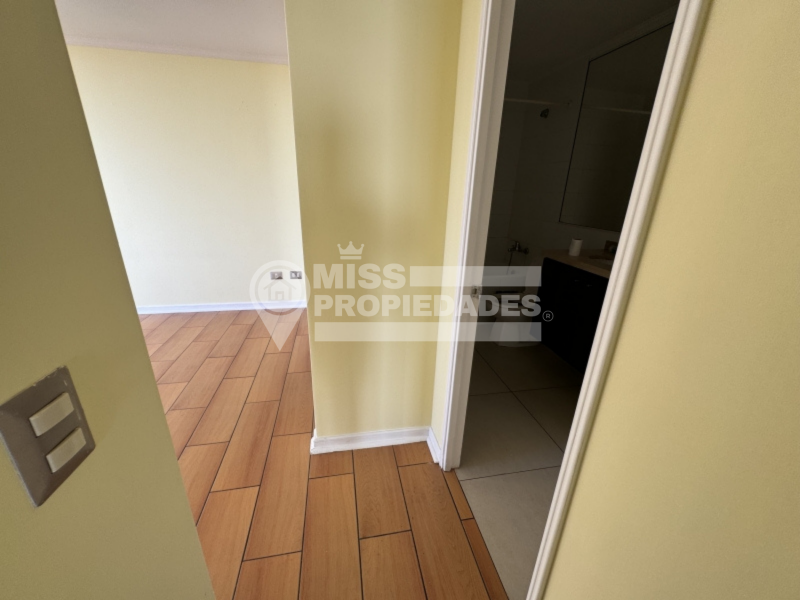 Se Arrienda Departamento Piso 11 Sector Centro Norte