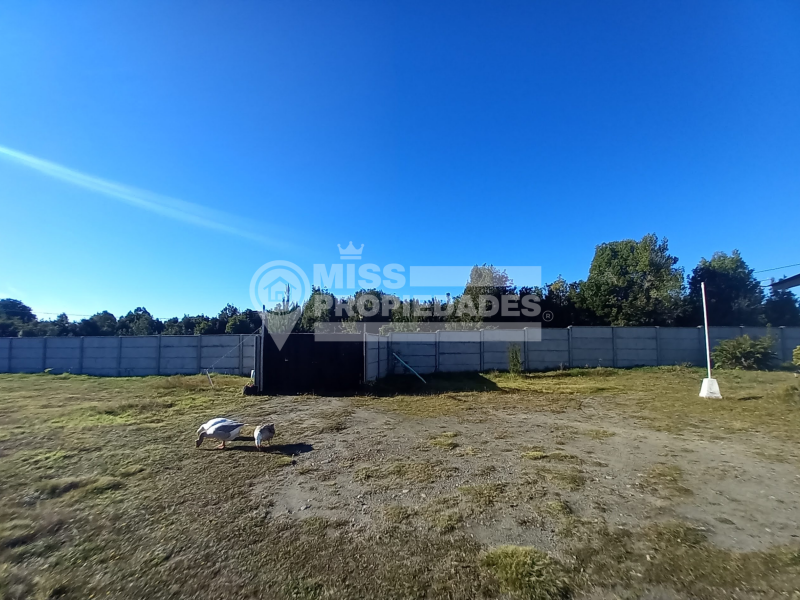 Se Vende Parcela Con Casa en Colaco