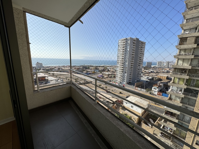 Se Arrienda Departamento Piso 11 Sector Centro Norte