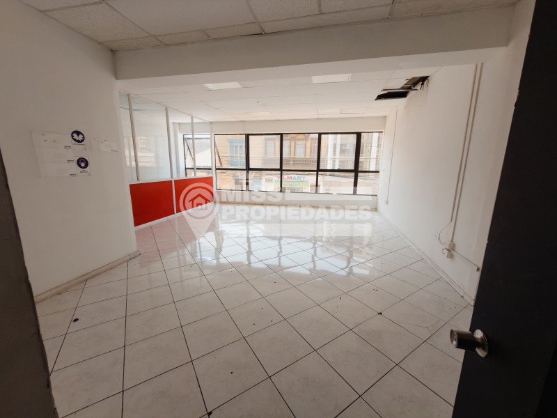 Arriendo | 4° Piso Corporativo en Edificio Matta