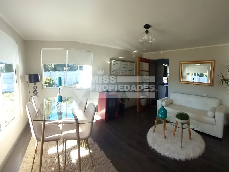 Se Vende Parcela Con Casa en Colaco