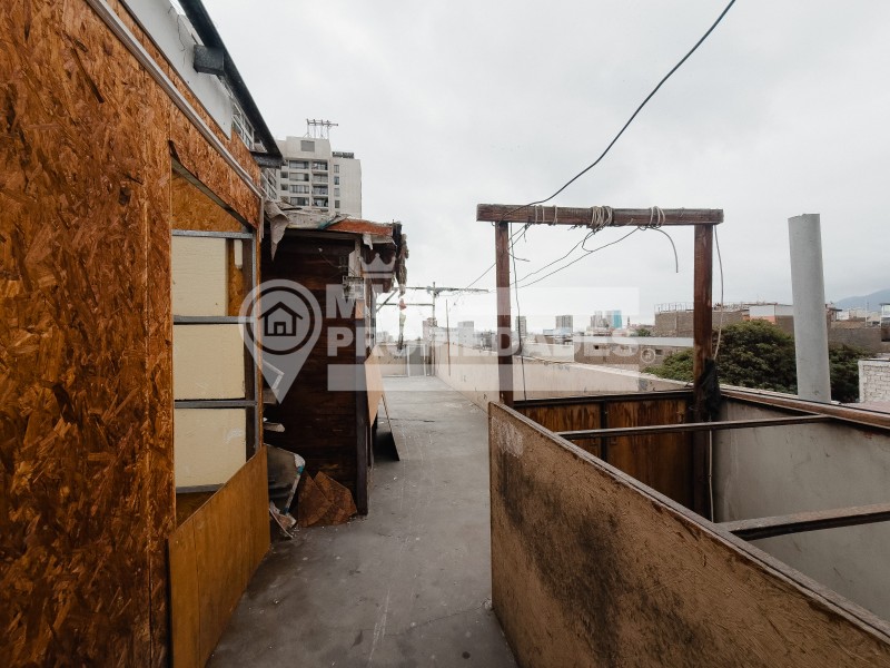 Se Vende Local Comercial – Capitán Carlos Condell
