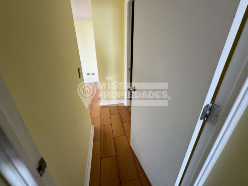 Se Arrienda Departamento Piso 11 Sector Centro Norte