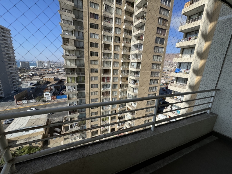 Se Arrienda Departamento Piso 11 Sector Centro Norte