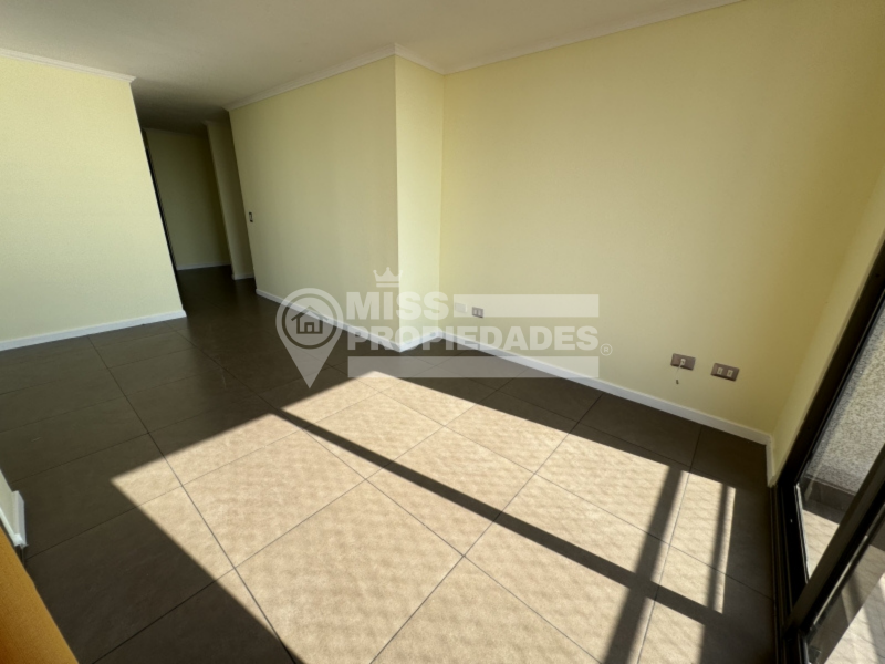 Se Arrienda Departamento Piso 11 Sector Centro Norte