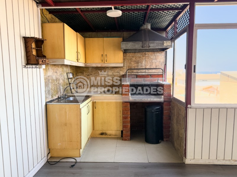 Se Vende Amplia Casa | Excelente Ubicación y Gran Metraje