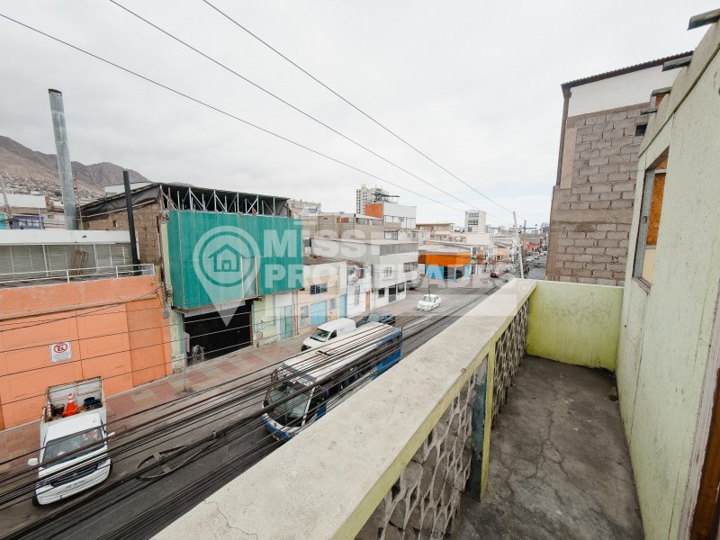Se Vende Local Comercial – Capitán Carlos Condell