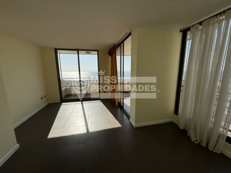 Se Arrienda Departamento Piso 11 Sector Centro Norte