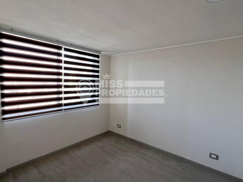 Se Arrienda Departamento en Edificio Ossa