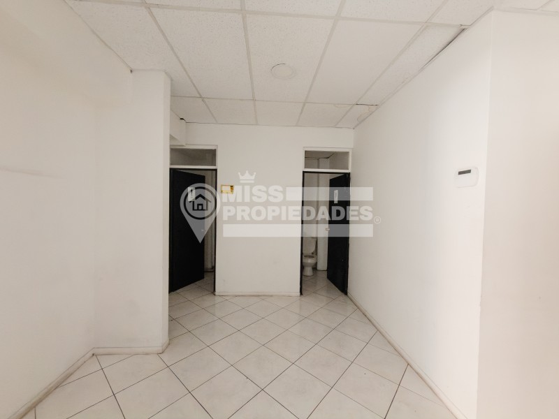 Arriendo | 4° Piso Corporativo en Edificio Matta