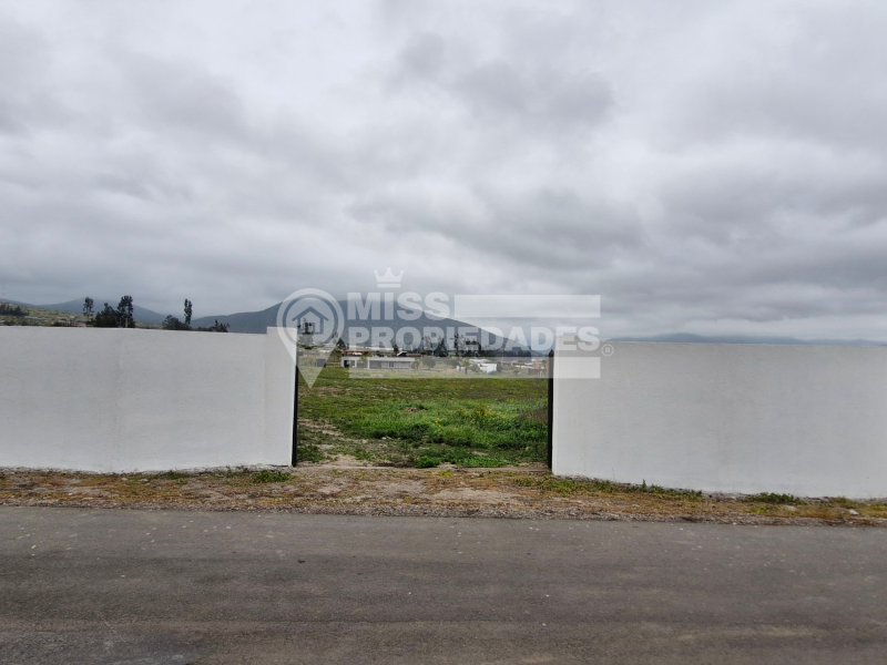 Se Vende Parcela en Condominio Vistabella | Entorno Natural