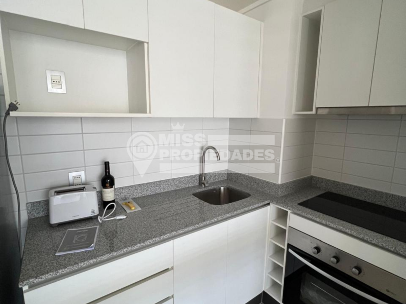 Se Arrienda Departamento en Edificio Ossa