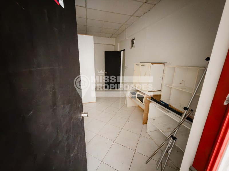 Arriendo | 4° Piso Corporativo en Edificio Matta