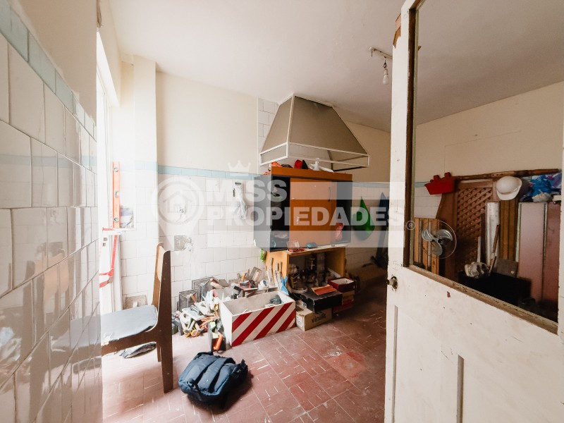 Se Vende Local Comercial – Capitán Carlos Condell
