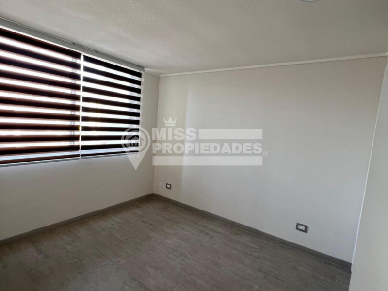 Se Arrienda Departamento en Edificio Ossa