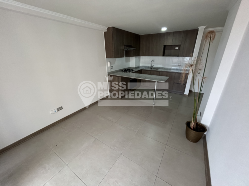 Se Arrienda Departamento, Condominio Faro Norte