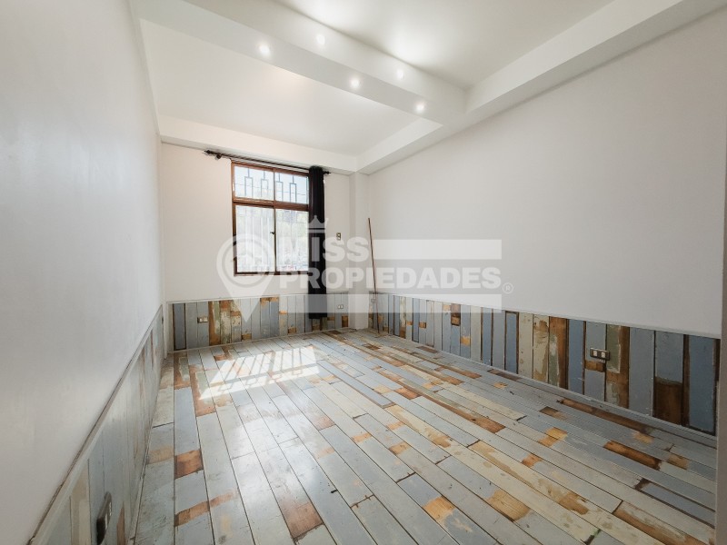 Se Arrienda Propiedad – Esmeralda
