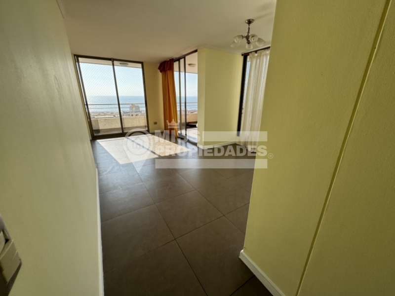 Se Arrienda Departamento Piso 11 Sector Centro Norte