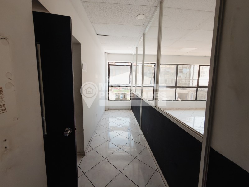 Arriendo | 4° Piso Corporativo en Edificio Matta