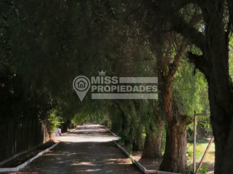 Se Vende Parcela Con Casa | Entorno Natural y Privado