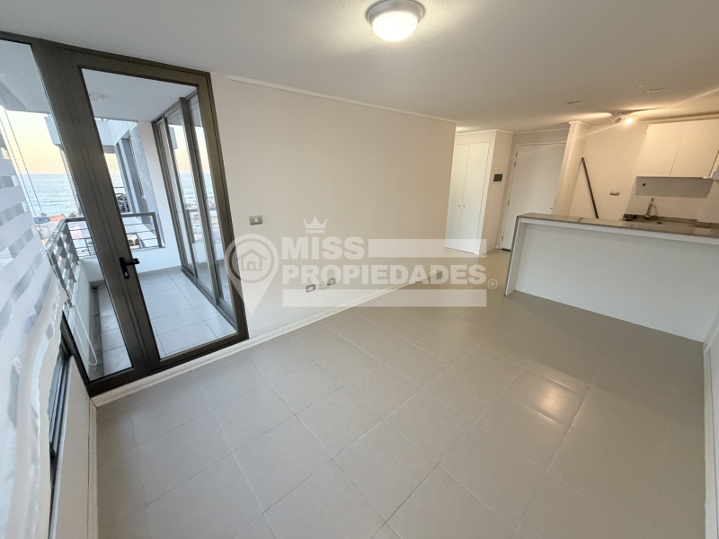 Se Arrienda Departamento en Edificio Maiten