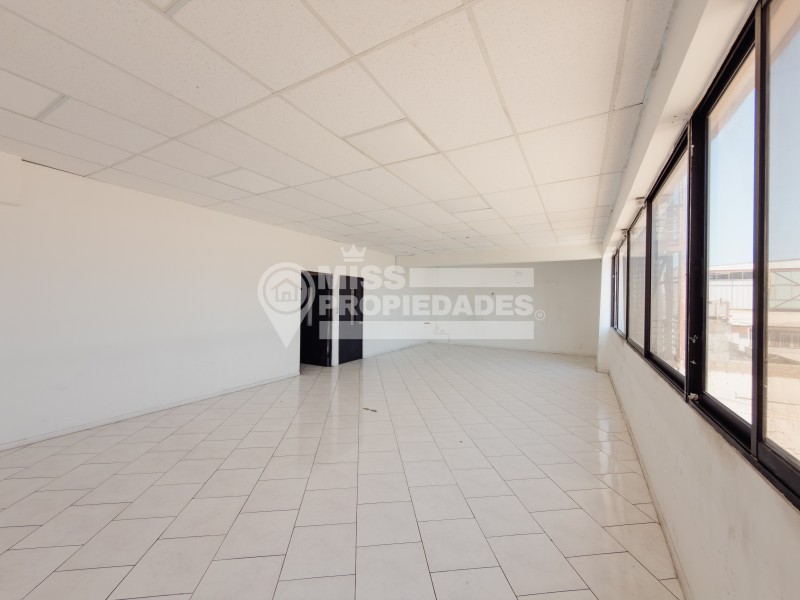 Arriendo | 4° Piso Corporativo en Edificio Matta