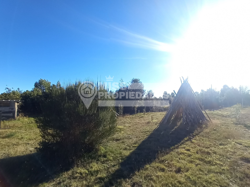 Se Vende Parcela Con Casa en Colaco