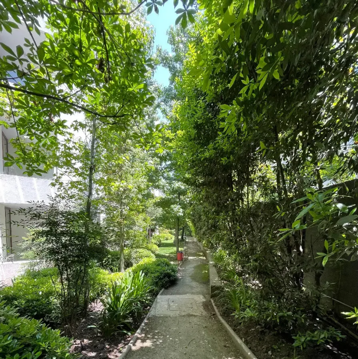 Exclusivo Depto Duplex 3D A Pasos Centro Comercial la Dehesa