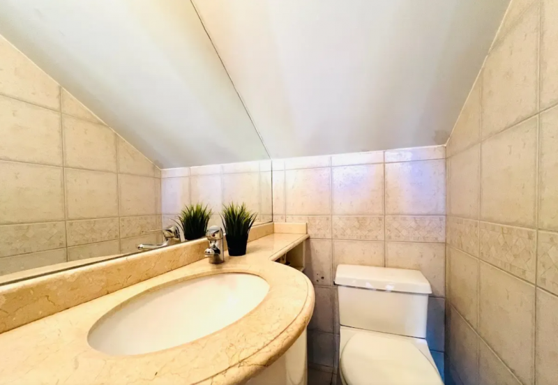 Vendo Casa 6D - 6B San Damian, las Condes