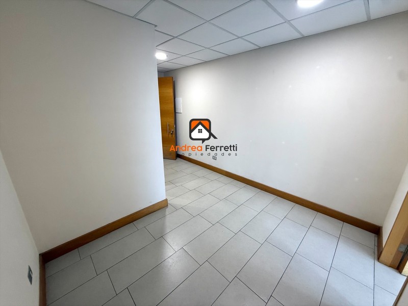 Venta de Oficina en Torre Carmen, Centro de Curicó