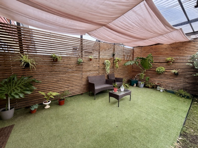 Casa 3D3B, Box Independiente y Patio Techado, los Ángeles