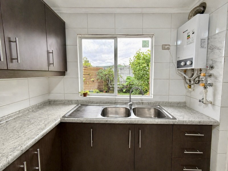 Casa 3D3B, Box Independiente y Patio Techado, los Ángeles
