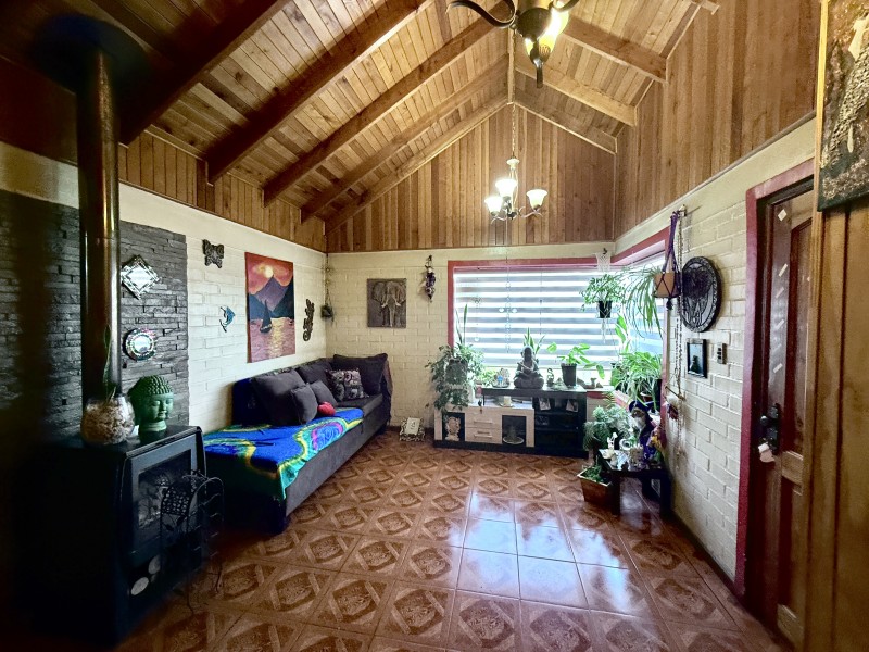 Venta — Casa 5 Dorm. + Oficina | Condominio Cordillera