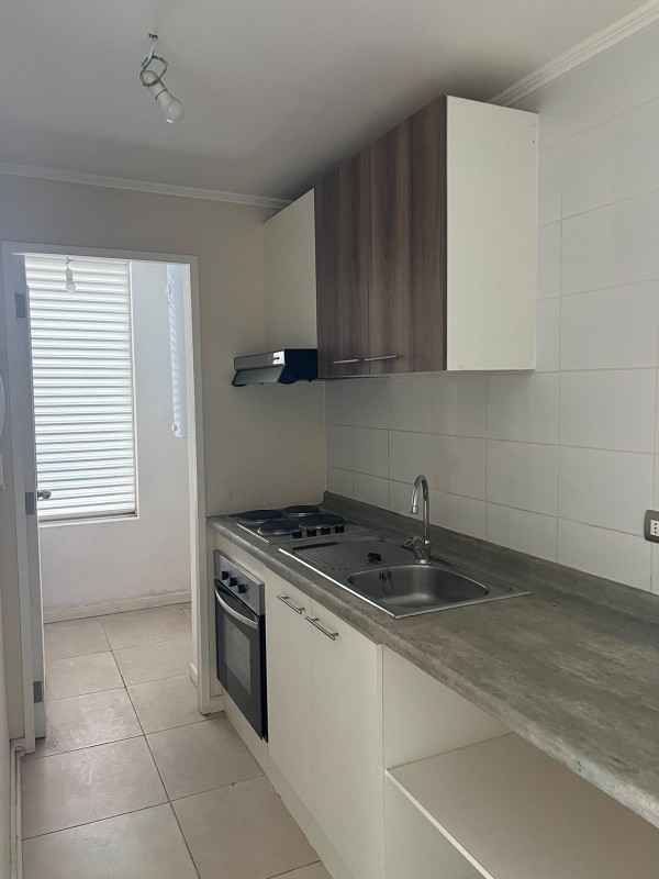 Arriendo Excelente Departamento en Sector Norte, Condominio