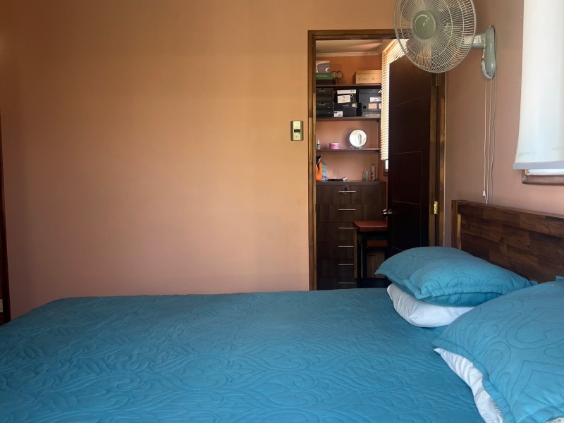 Amplia Casa en Belloto Norte