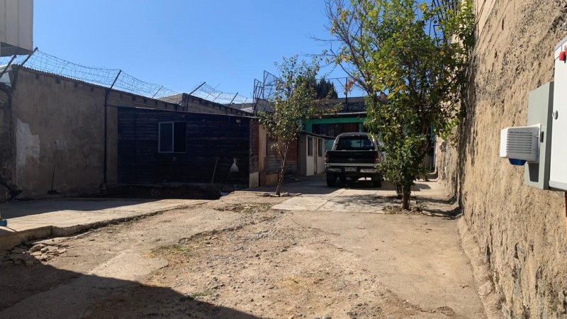 Propiedad Con Amplio Terreno en Recreo Bajo.