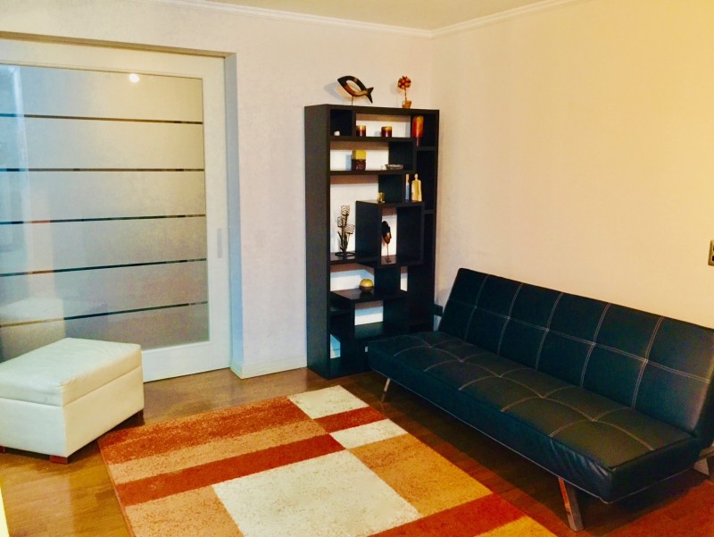 Acogedor Departamento Amoblado en Sector Poniente