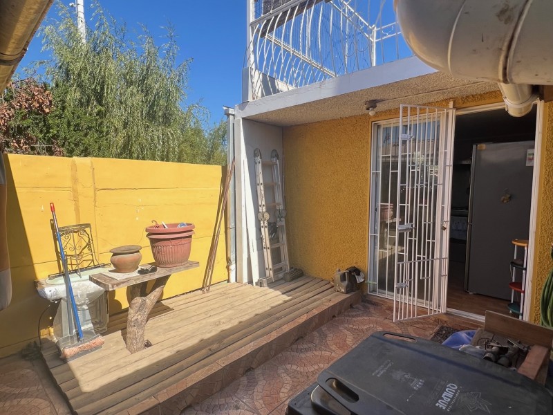 Amplia Casa en Belloto Norte