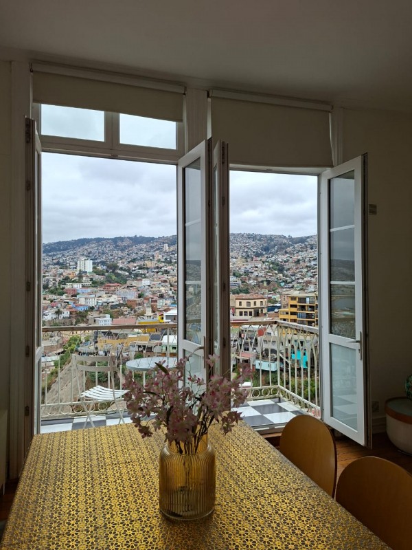 Hermoso Departamento en Valparaíso.