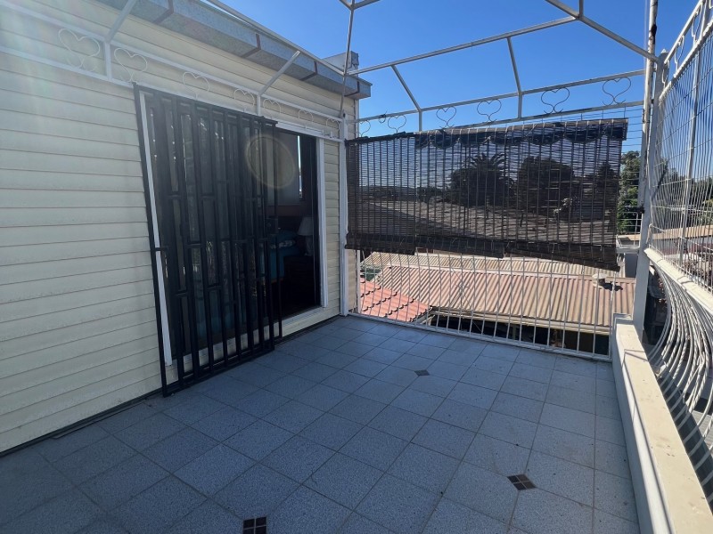 Amplia Casa en Belloto Norte